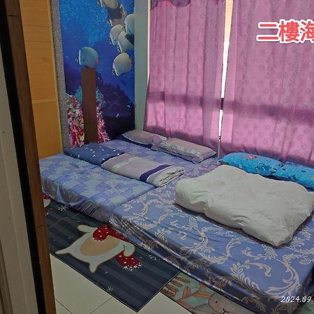 Dolphin Castle Bed and Breakfast Donggang Kamer foto