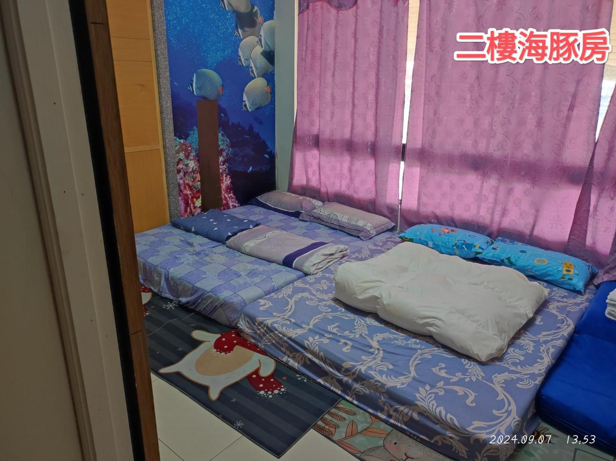 Dolphin Castle Bed and Breakfast Donggang Kamer foto